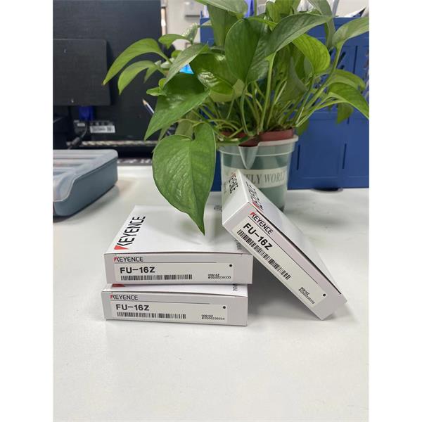 KEYENCE超小型數(shù)字激光傳感器放大器單元LV-N11CP